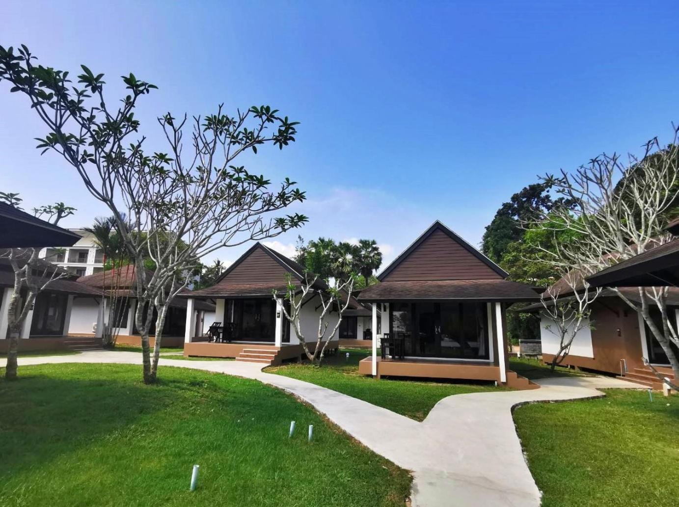 Nana Beach Hotel & Resort Pathiu Экстерьер фото