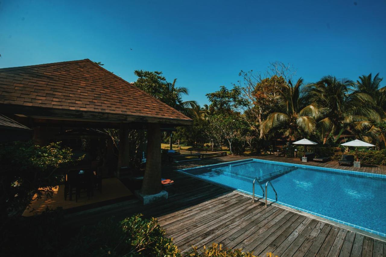 Nana Beach Hotel & Resort Pathiu Экстерьер фото