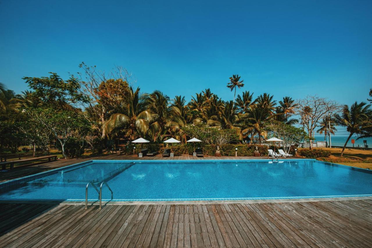 Nana Beach Hotel & Resort Pathiu Экстерьер фото